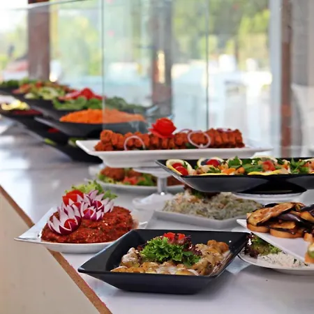 Turkbuku Hill Szálloda *