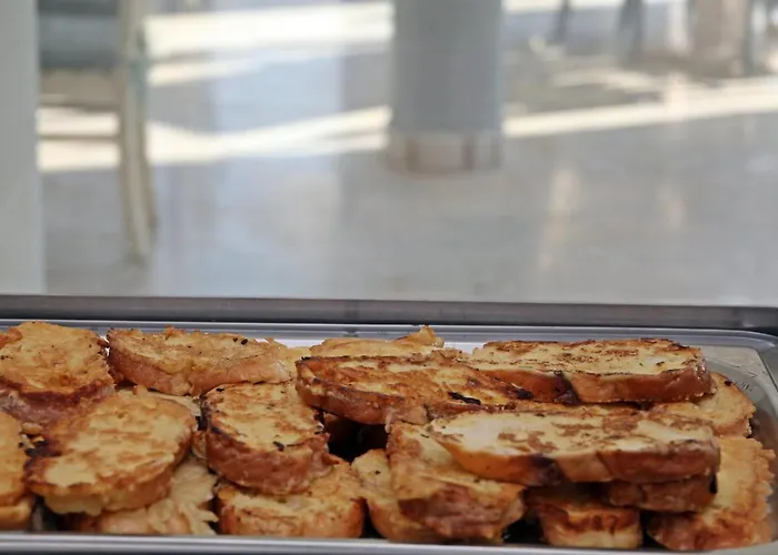 Turkbuku Hill מוגלה