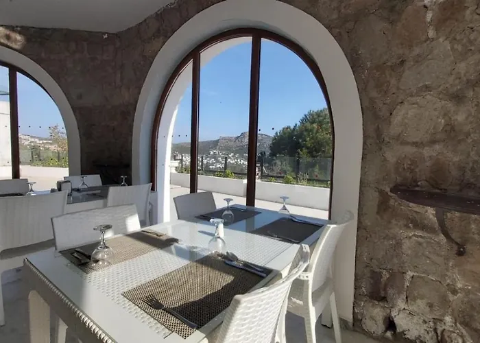 מלון Turkbuku Hill *